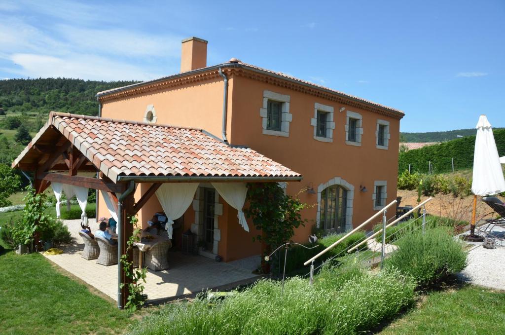 مبيت وإفطار Saint-Félicien La Bastide De Fontaille المظهر الخارجي الصورة